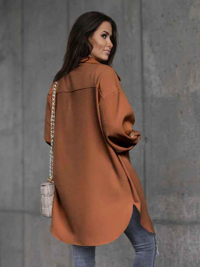 Drune | Lange Hemdjacke mit Knöpfen, Wollkragen und Revers