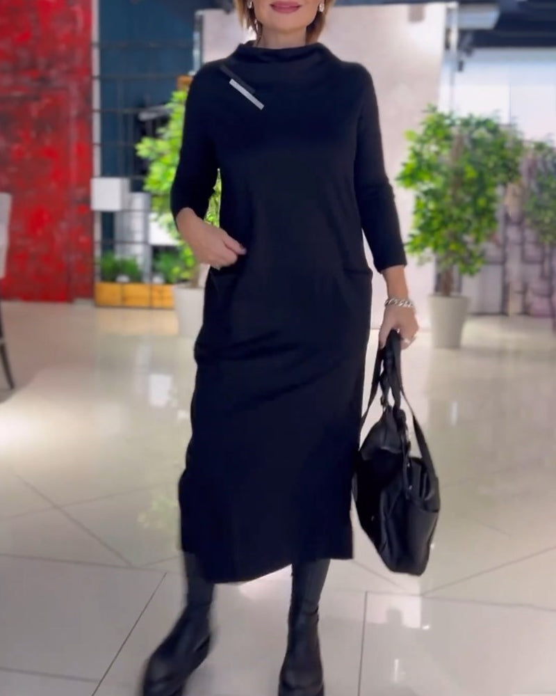 Drune | Kleid mit Rundhalsausschnitt und Tasche