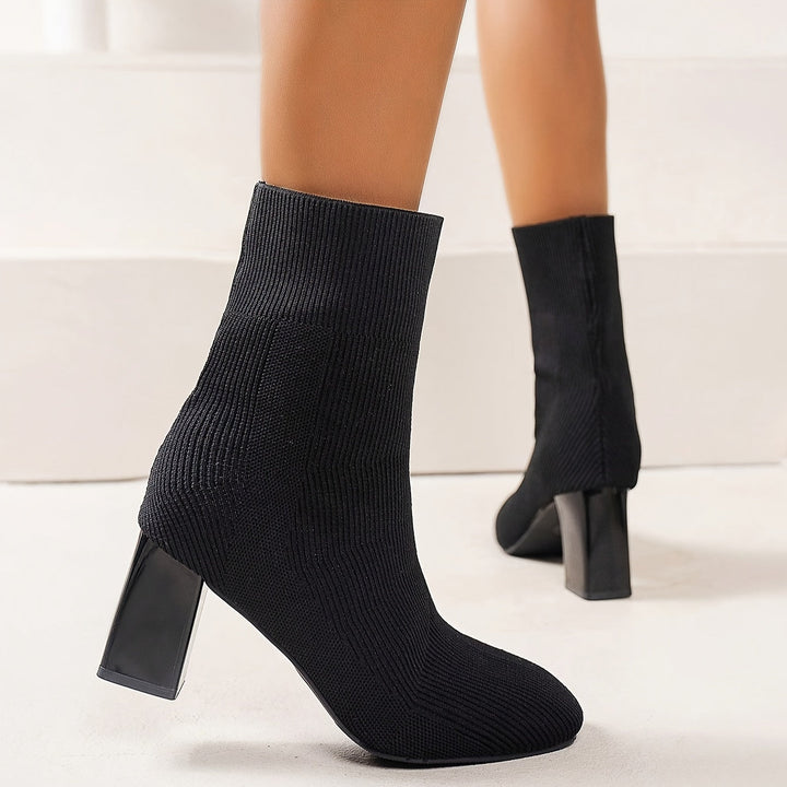 Drune | Strickstiefel Mit Halbhohem Schaft Und Blockabsatz