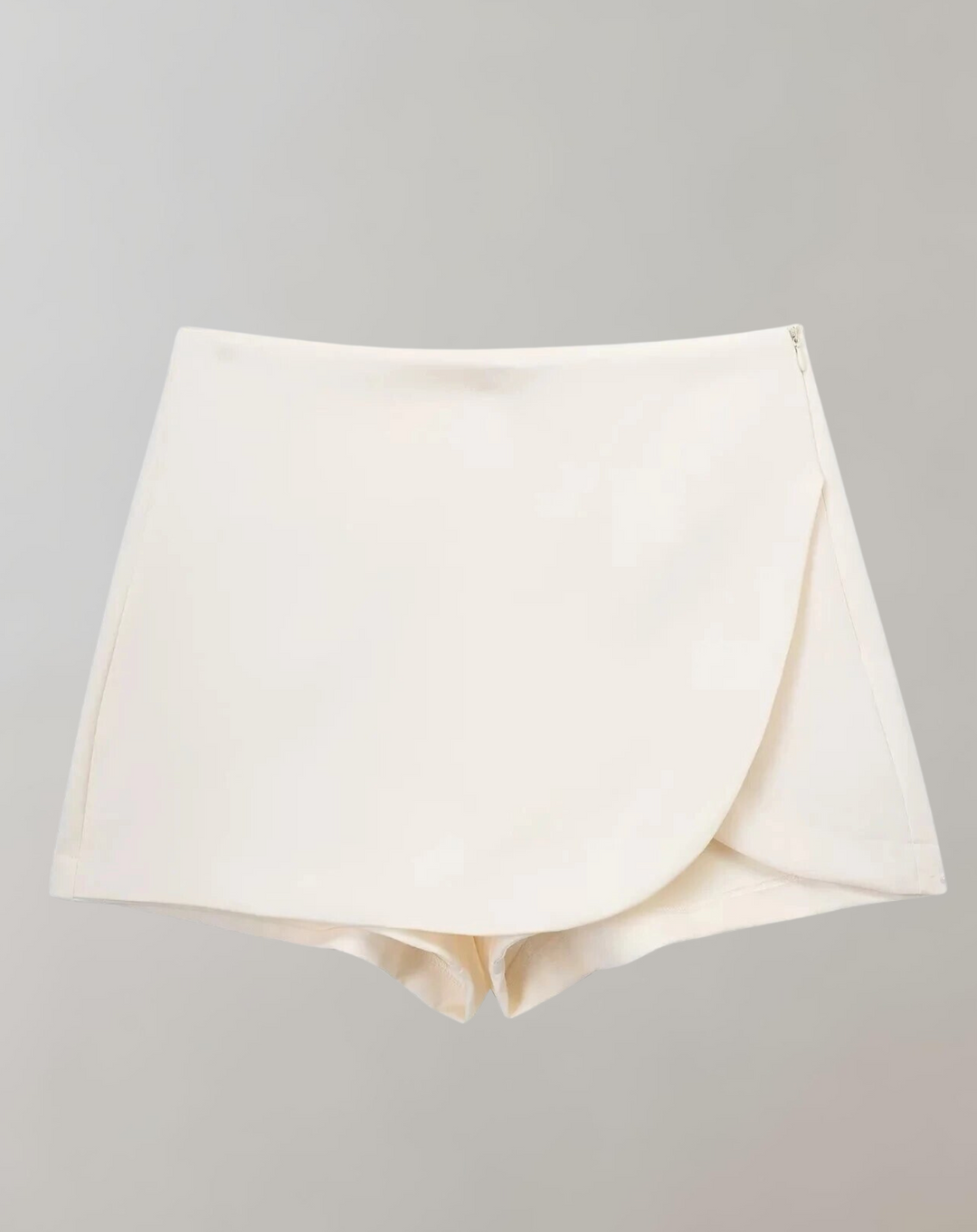 Drune - Lässige asymmetrische Miniröcke Shorts