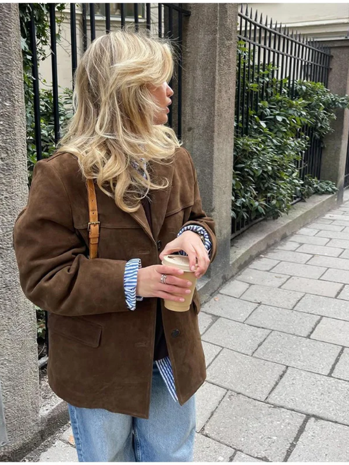 Drune | Übergroßer brauner Trenchcoat mit breitem Revers Ideal für Herbst/Winter