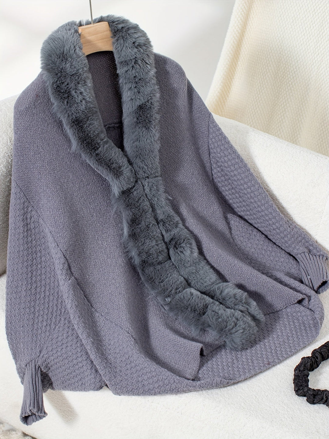Drune | Faux Fur Cardigan mit Schal Kragen Akryl Warm und Elegant