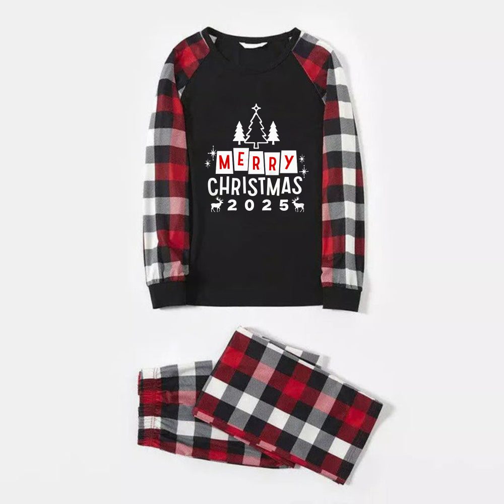 Drune | Weihnachtsfamilien-Matching-Pyjamas - Rotes und graues kariertes Pjyama-Set mit „Frohe Weihnachten“-Druck