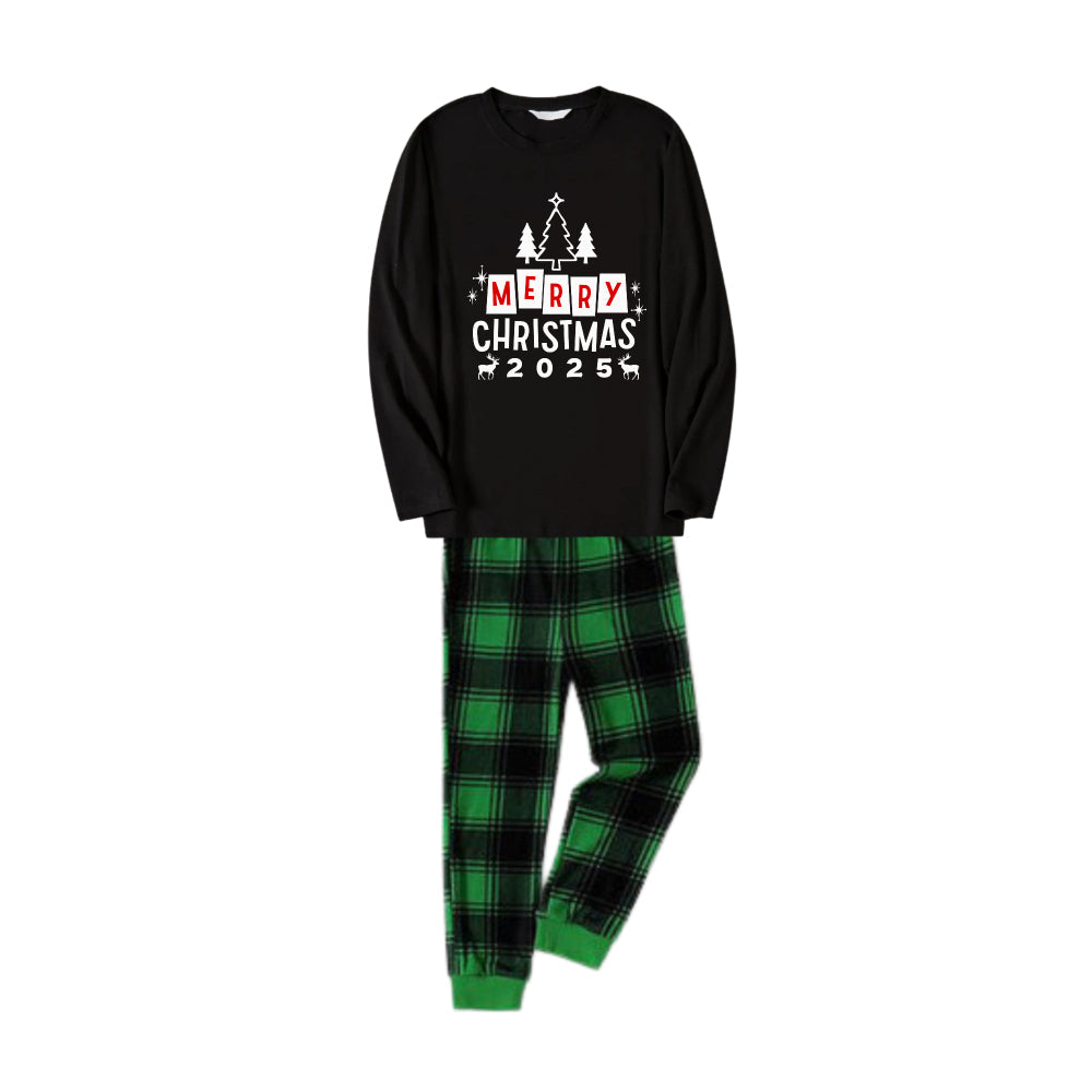 Drune | Weihnachtsfamilien-Pyjama-Matching - Schwarzes Oberteil und grüne karierten Hose PJs Set mit "Frohe Weihnachten 2025" Druck