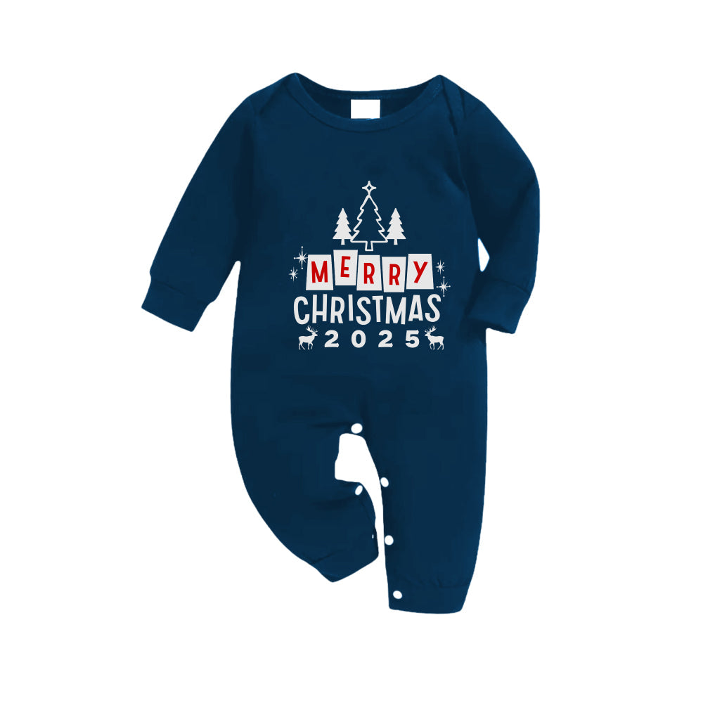 Drune | Weihnachtsfamilien-Pyjama-Set in Marineblau & Himmelblau Karomuster mit "Frohe Weihnachten 2025" Aufdruck