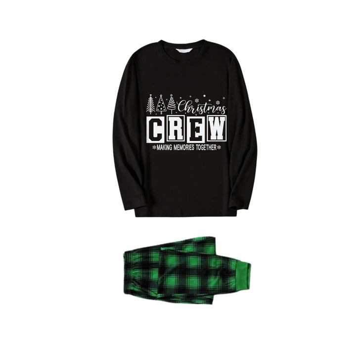 Drune | Weihnachtsfamilien-Pyjama-Abstimmung - Schwarzes Oberteil und grün karierten Hosen-Pyjama-Set mit "Christmas Crew Making Memories Together" Druck