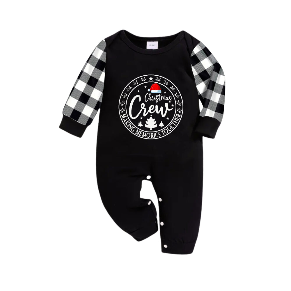 Drune | Schwarzes und weißes karierte Weihnachts-Pyjama-Set mit Santa-Hut und "Gemeinsam Erinnerungen schaffen" Textdruck