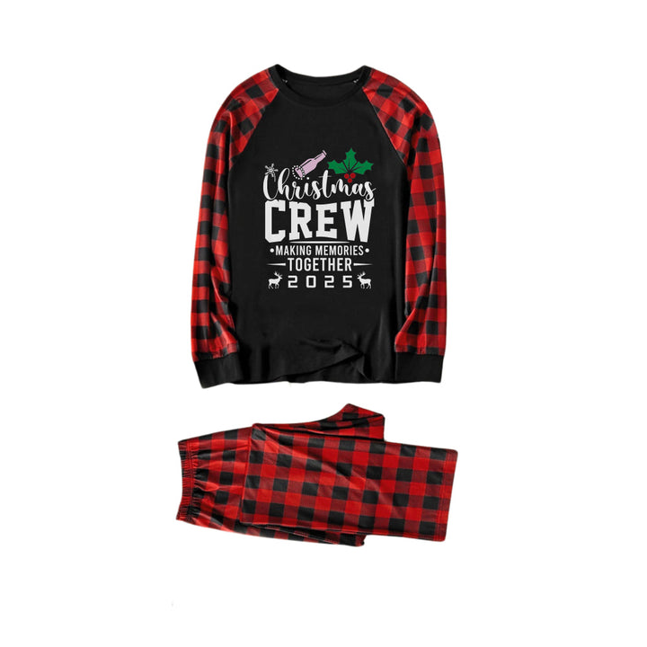 Drune | Rote und schwarze karierte Weihnachts-Pyjama-Set mit "Christmas Crew Making Memories Together" Druck
