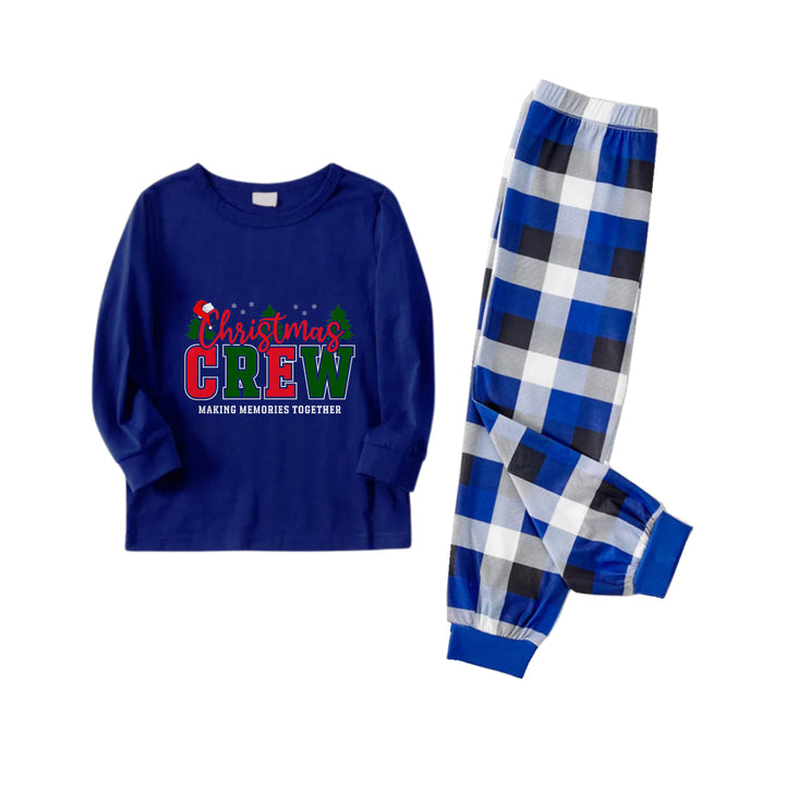Drune | Weihnachts Familien passende Pyjamas - Marineblau & Weiß Karierte Pjs Set mit "Christmas Crew Making Memories Together" Slogan Druck