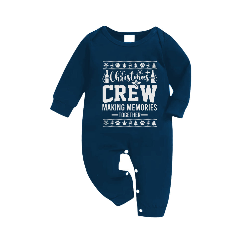 Drune | Weihnachtsfamilien-Matching-Pyjamas - Navy & Himmelblau Karierte Pjs Set mit "Christmas Crew Making Memories Together" und Weihnachtsmuster-Druck