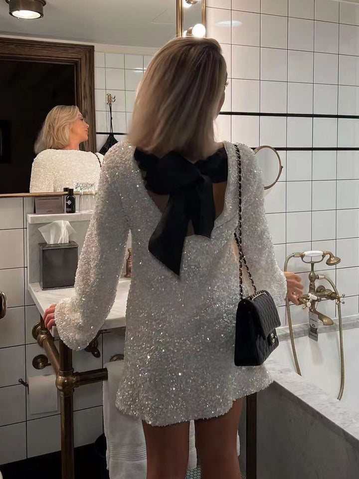 Drune Kleid | Elegantes Glitzerkleid mit Schleifenverschluss am Rücken