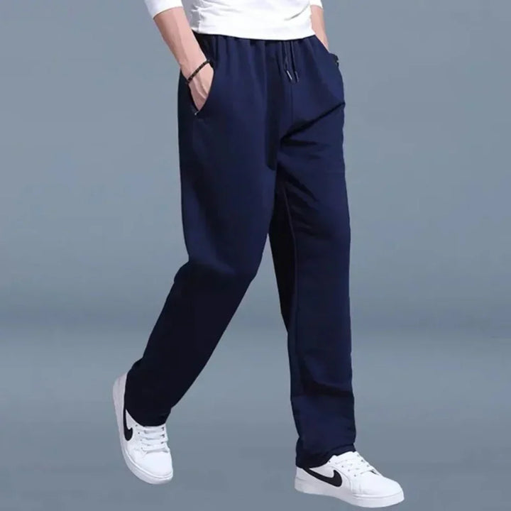 Drune | Jogginghose Relaxed Passform Atmungsaktives Material Elastischer Bund
