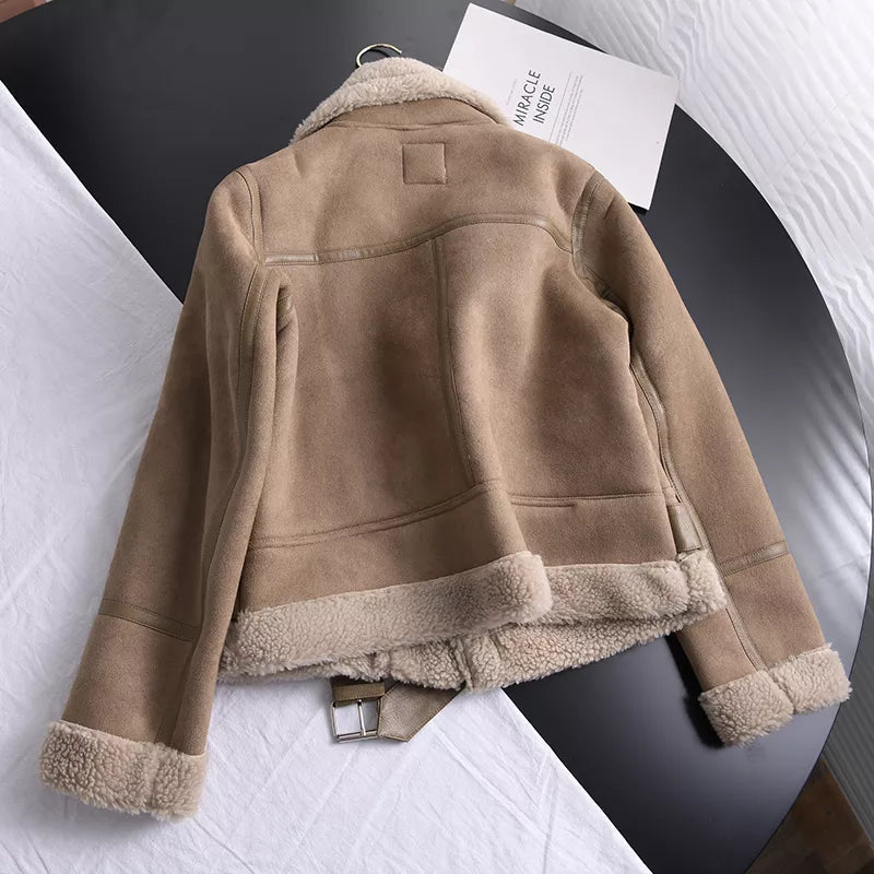 Drune | Elegante Wildleder-Winterjacke für Frauen