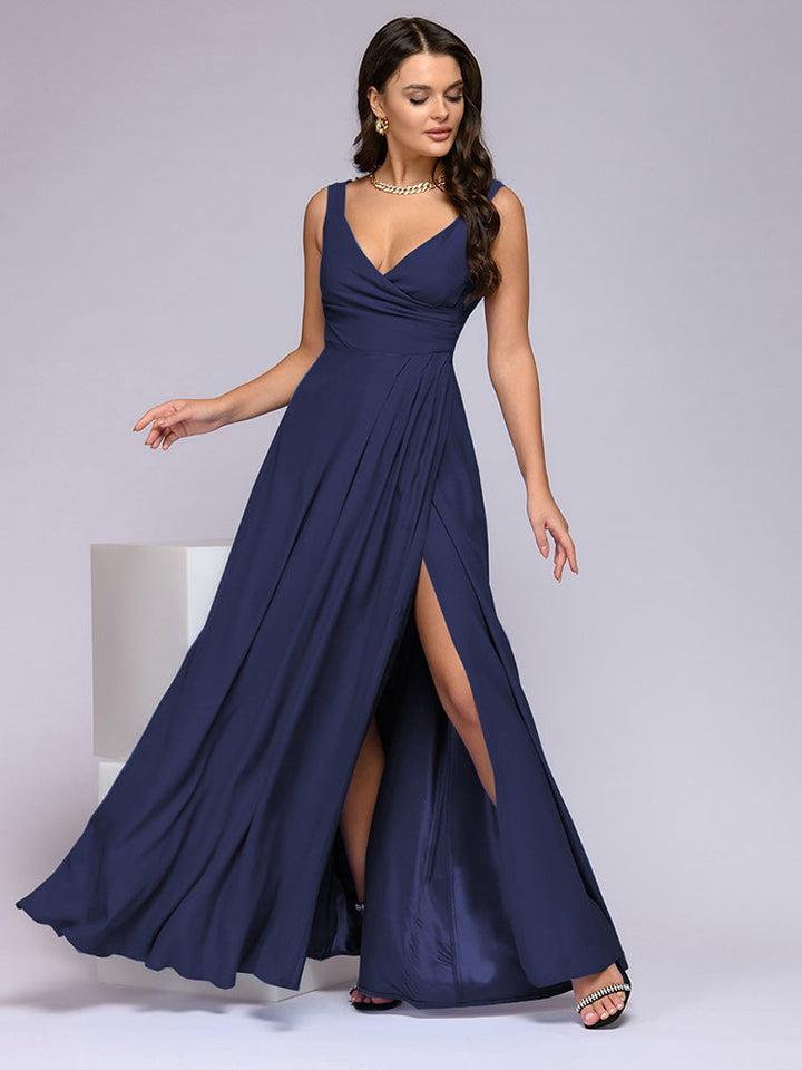 Drune | Elegantes Maxi Kleid mit Tiefem V-Ausschnitt und Schlitz