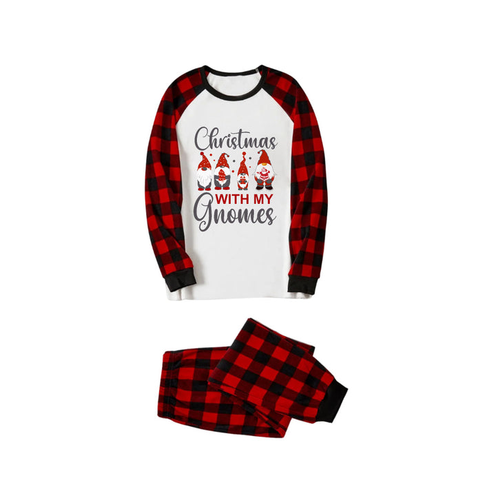 Drune | Roter und schwarzer karierter Weihnachts-Schlafanzug-Set mit Gnom-Familie und "Weihnachten mit meinen Gnom" Slogan-Druck
