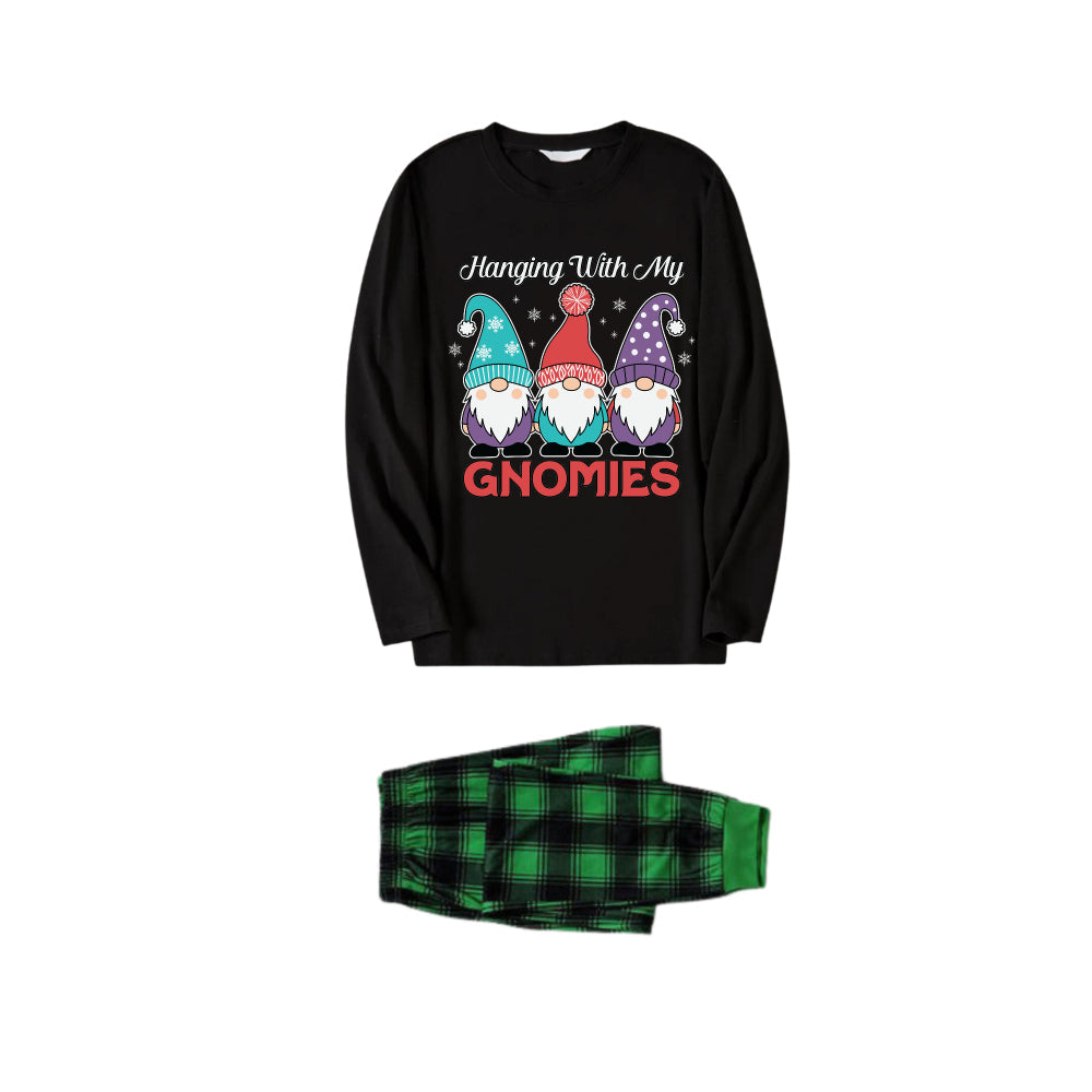Drune | Christmas Familie passende Pyjamas - Schwarzes Oberteil und grüne Karohose Pjs Set mit Gnome Familie und Weihnachts-Slogan-Druck