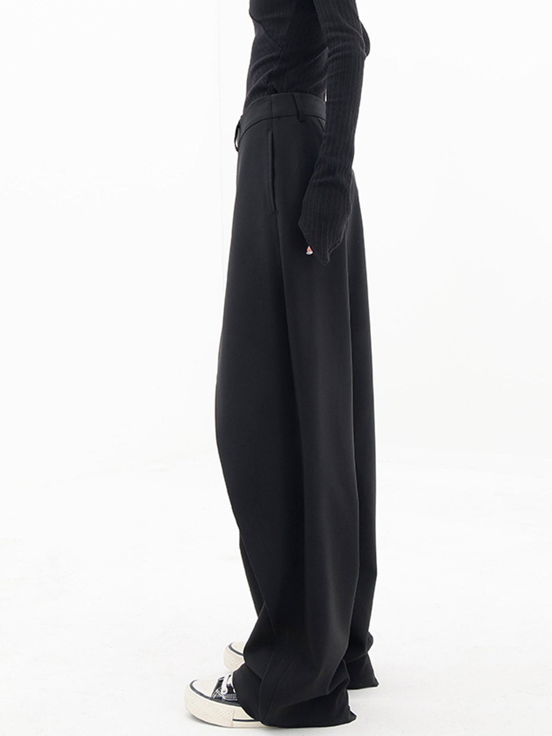 Drune | Asymmetrische Weite Hosen