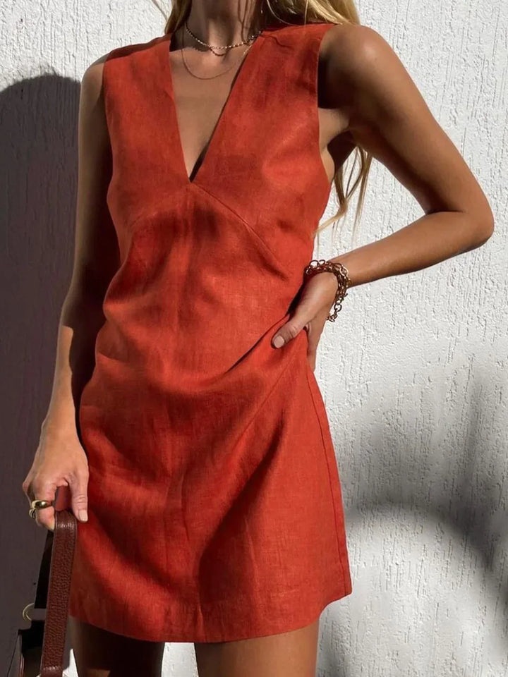 Drune | Lässiges Baumwoll und Leinen-V-Ausschnitt-Kurzkleid