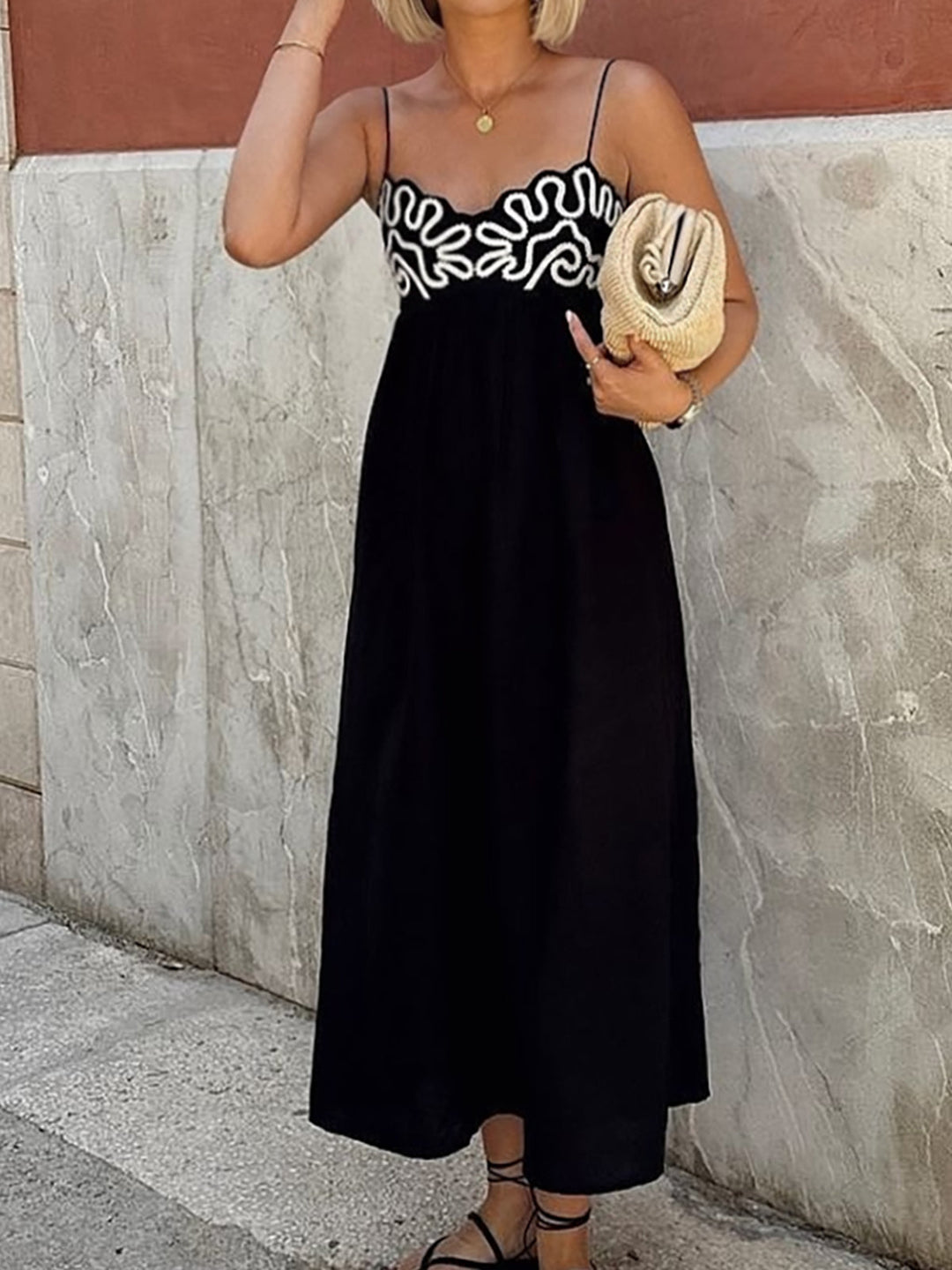 Drune | Besticktes Rüschenträgerlanges Kleid
