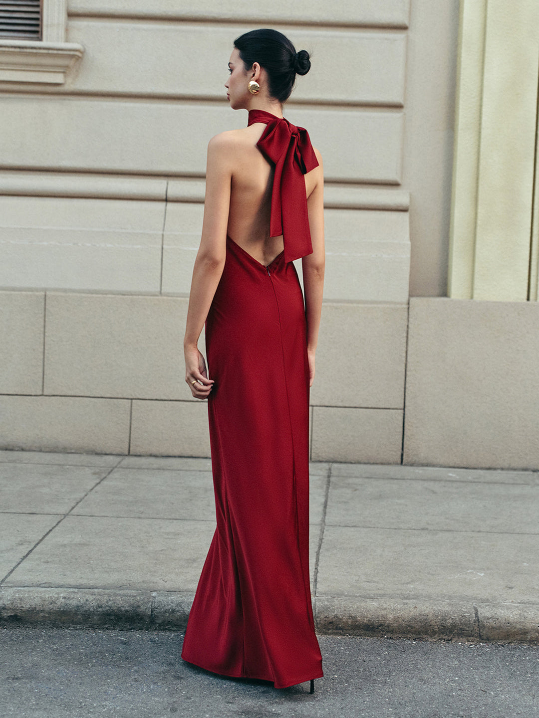 Drune | Offene Rücken Satin Halter Kleid
