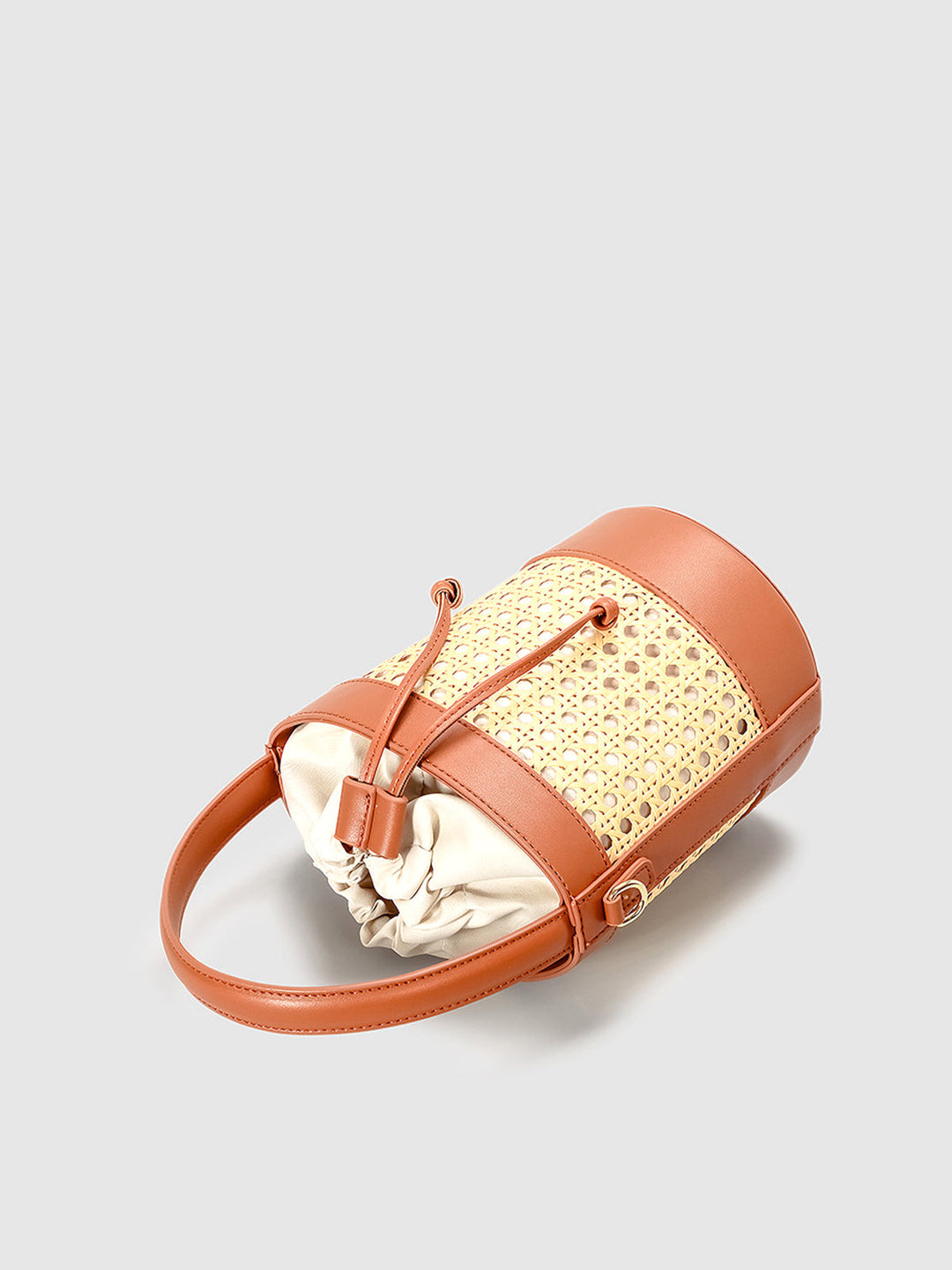 Drune | Rattan Akzent Kordelzug Eimer Tasche