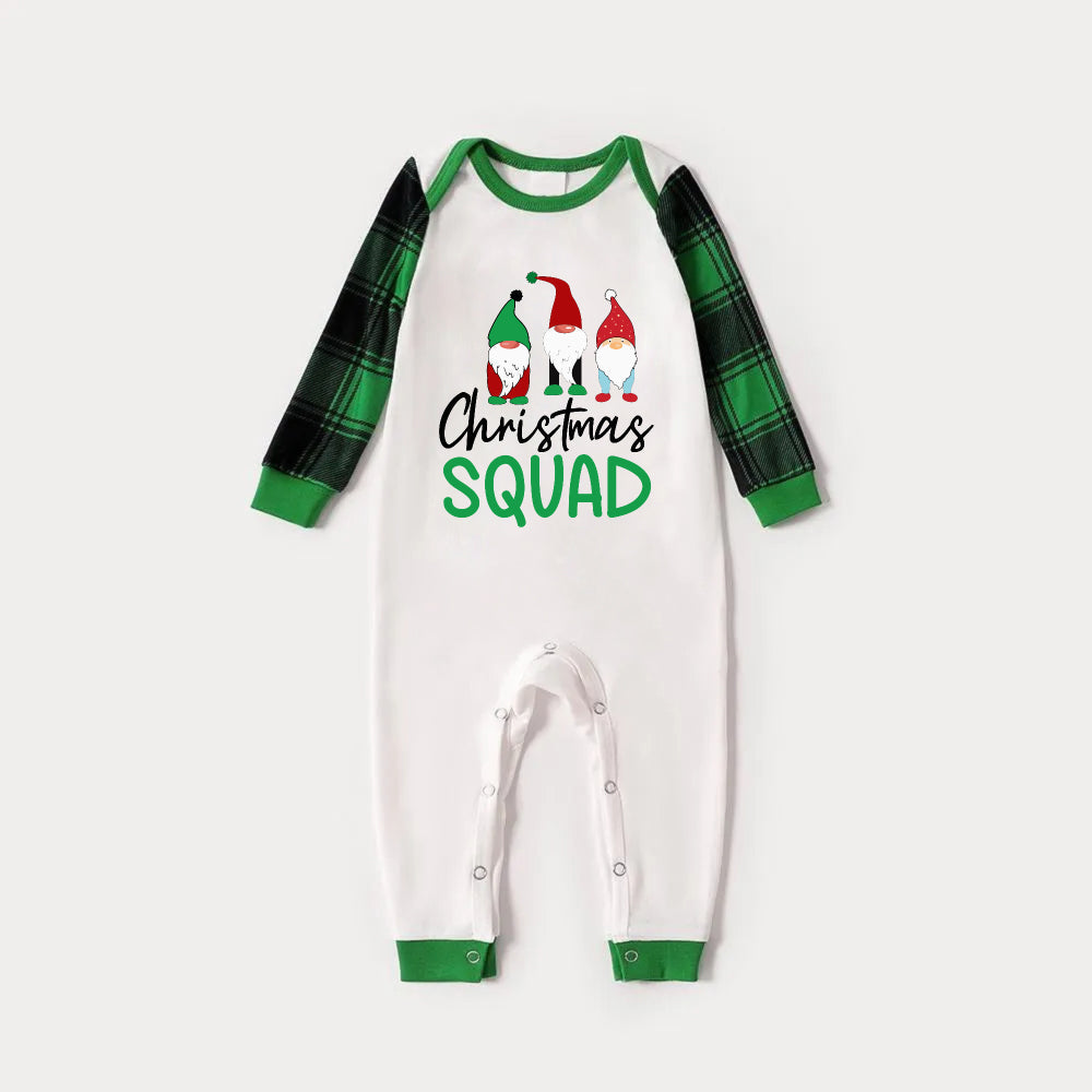 Drune | Grünes Raglan-Top Grünes Karomuster Weihnachts-Pyjama-Set mit Gnom und "Christmas SQUAD" Druck