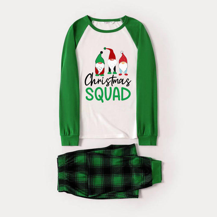 Drune | Grünes Raglan-Top Grünes Karomuster Weihnachts-Pyjama-Set mit Gnom und "Christmas SQUAD" Druck