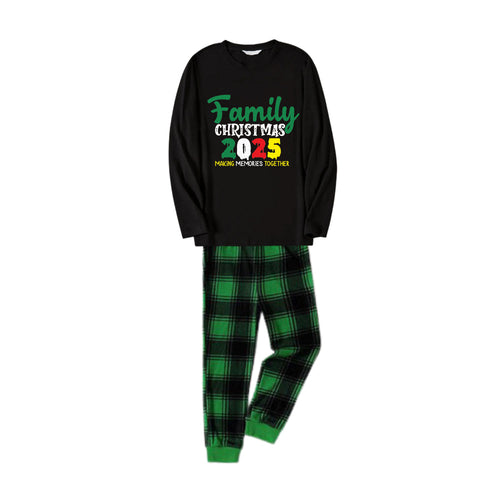 Drune | Weihnachtsfamilie passende Pyjamas - Schwarzes Oberteil und grüne karierten Hosen Pjs Set mit 