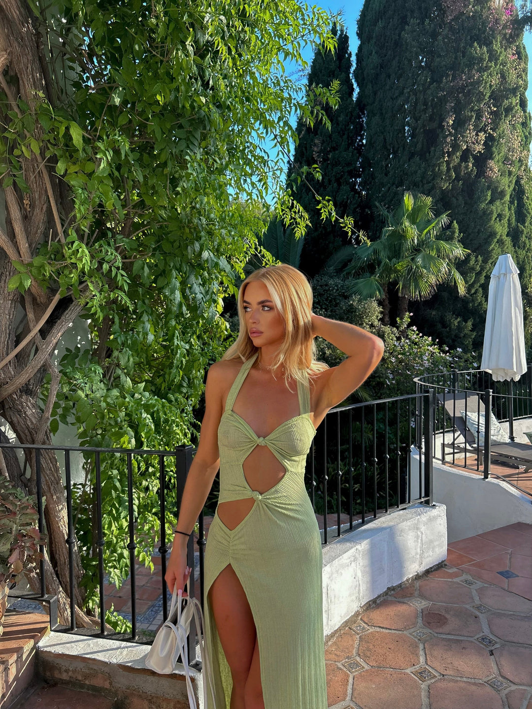 Drune | Midikleid mit Cut-Out für Frauen