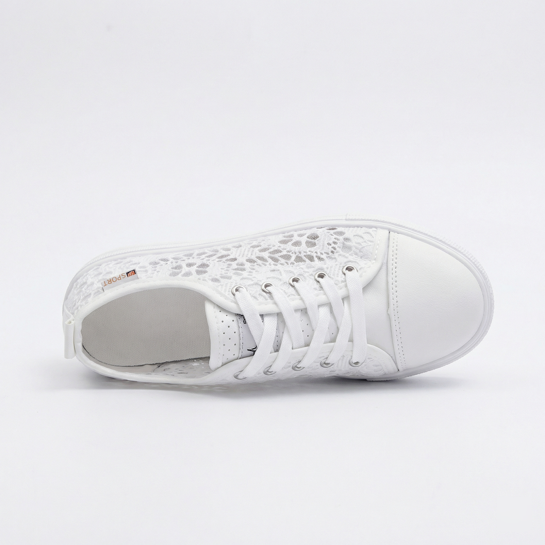 Drune | Stylische Niedrig Geschnittene Schnürsneakers mit Seitlichen Details und Sicherer Passform