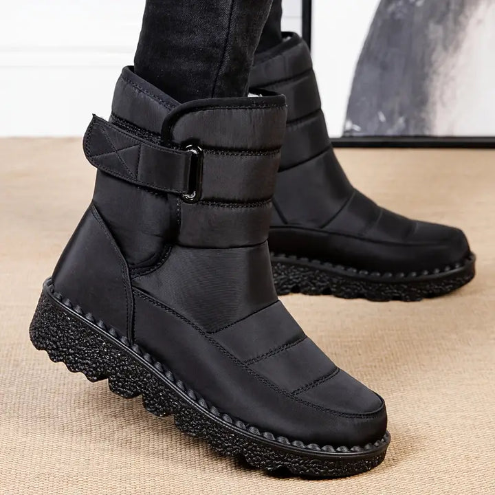 Drune | schwarze isolierte Winterstiefel - warm, rutschfest, wasserdicht