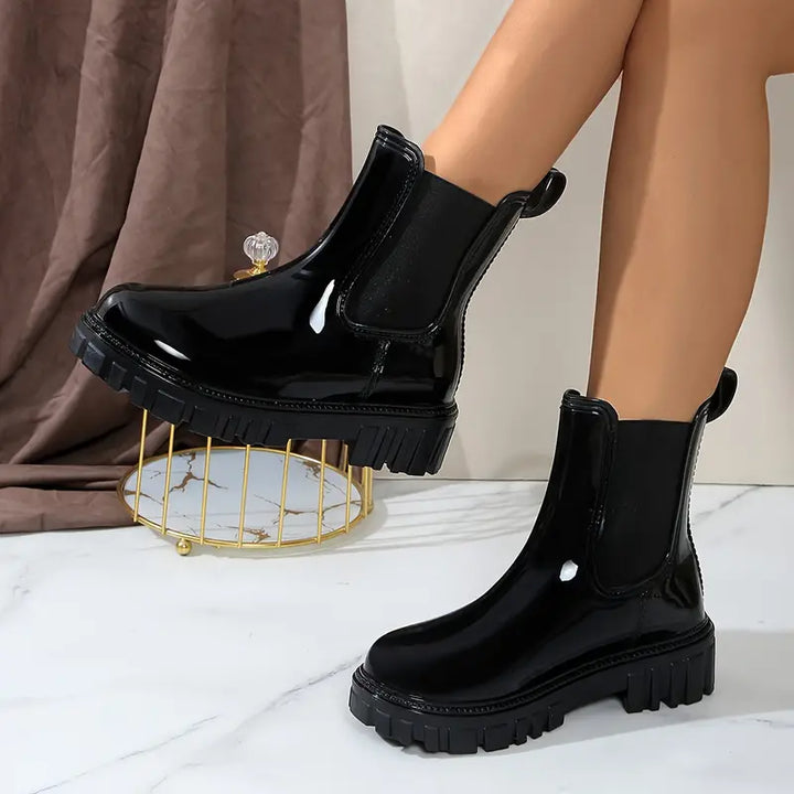 Drune | Stiefel - stilvolle schwarze Stiefeletten für Damen