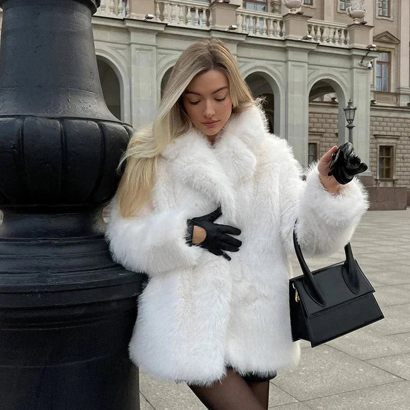 Drune | Kurz Fluffig Damen Felljacken Damen