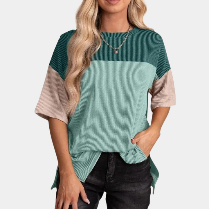 Drune | Stilvolles, Lockere T-Shirt Für Frauen