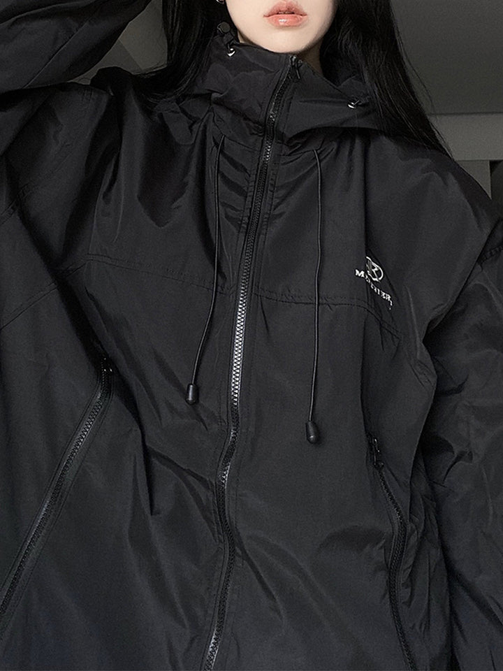 Drune | retro schwarze wasserdichte Outdoorjacke mit Kapuze
