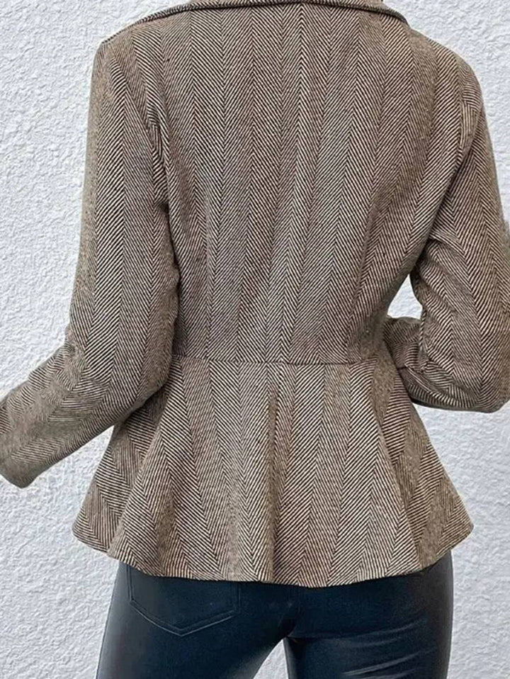 Drune | Kurzer Blazer Chevron Peplum Doppelter Knopf Verschluss Reverskragen Lange Ärmel Damen Elegant Lässig Jacke