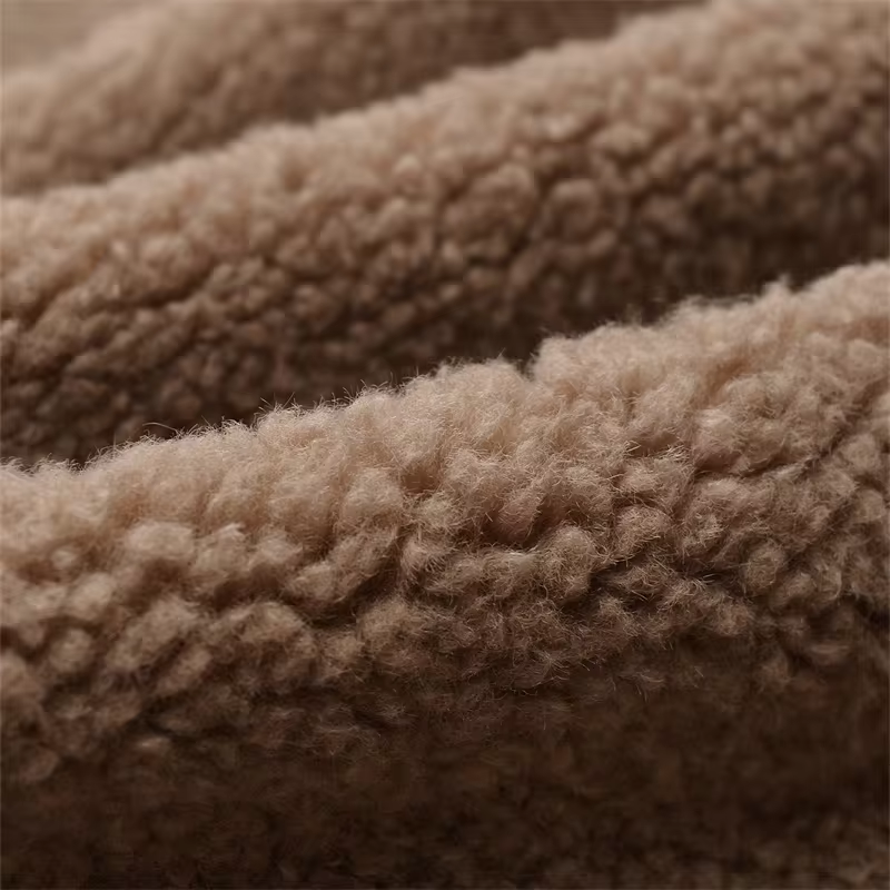 Drune | Kurze Damenjacke mit Teddyfell
