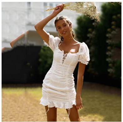 Damen Minikleid mit Raffung und schickem Volant Drune