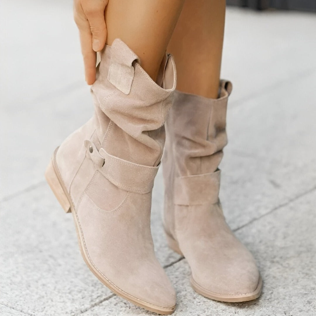 Drune | Freizeitstiefel für Damen - Runde Spitze, Flacher Absatz