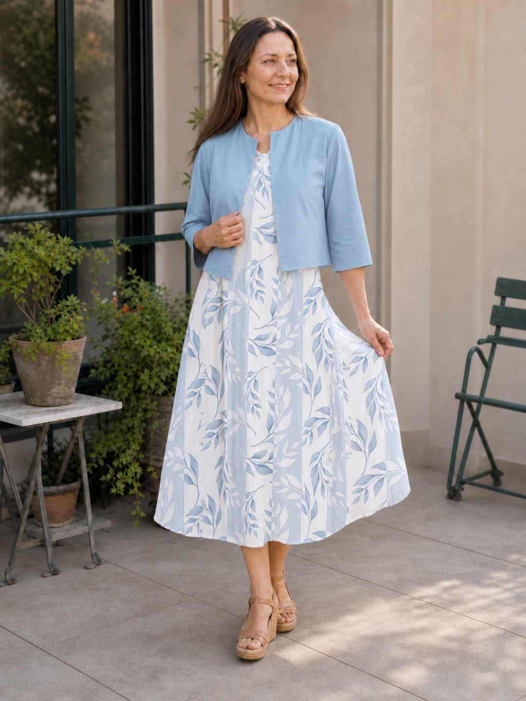 Drune | Elegante Zweiteilige Blumenkleid-Set mit Einfarbigem Crop-Top und Rundhalskleid