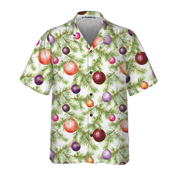 Drune | Weihnachtskugeln und Tannenzweige Hawaiian Shirt, Lustiges Weihnachtsbaum Shirt, Beste Weihnachtsgeschenkidee