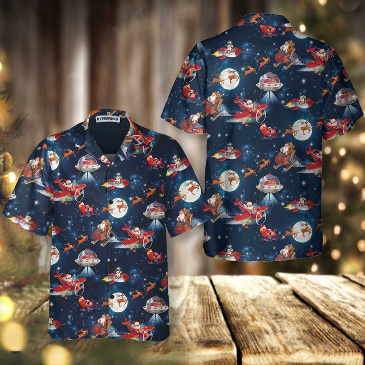 Drune | Weihnachts-Hawaiianhemd im Weltraum mit Weihnachtsmann- und Rentier-Muster