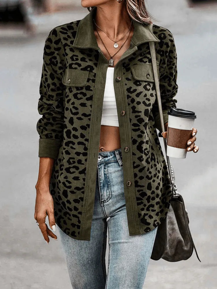Drune | Pantherdruck Casual Chic mit Neutralem Kragen Perfekt für Den Frühling