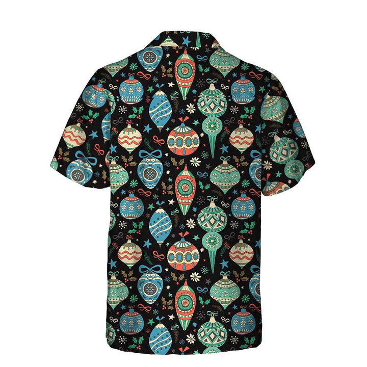 Drune | Bunte Weihnachtskugeln Hawaiian Shirt, Lustiges Weihnachtshemd, Geschenk für Weihnachten