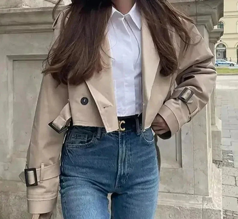 Drune - Stilvoller Cropped Trenchcoat