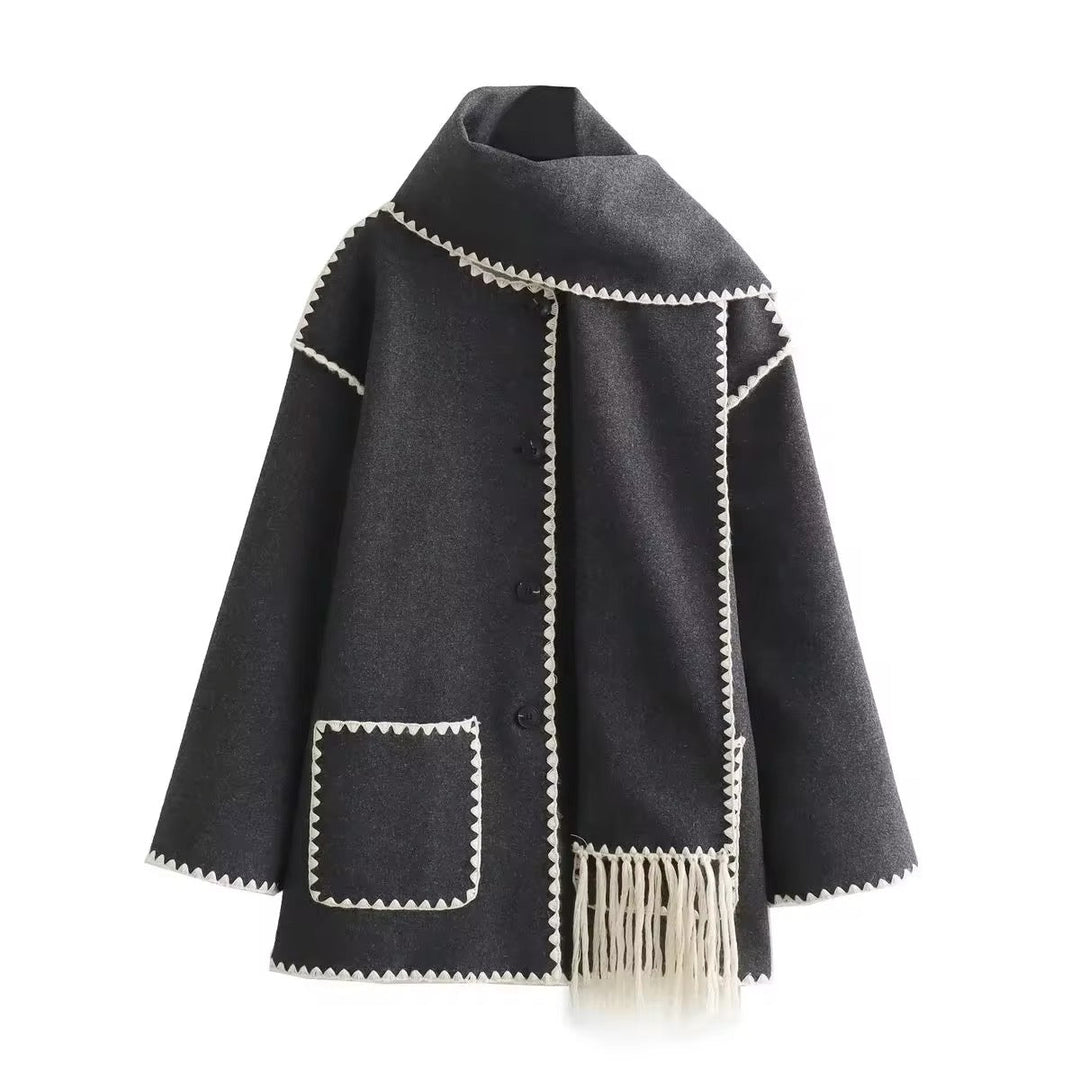 Drune | Weite Jacke mit Quasten-Schal