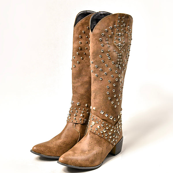 Lilybell - Hohe Stiefel mit Metallic-Nieten und abgeschnittenem Absatz