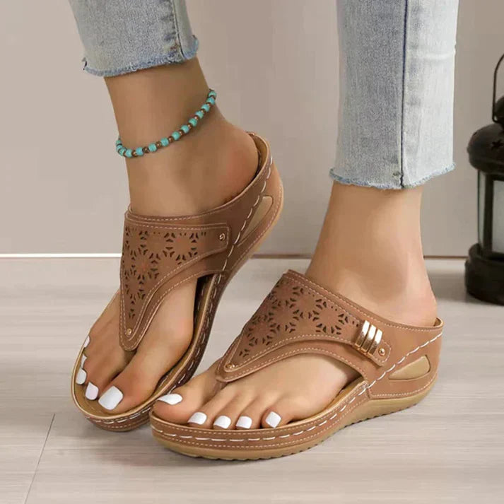 Drune | Orthopädische Sandalen für Damen