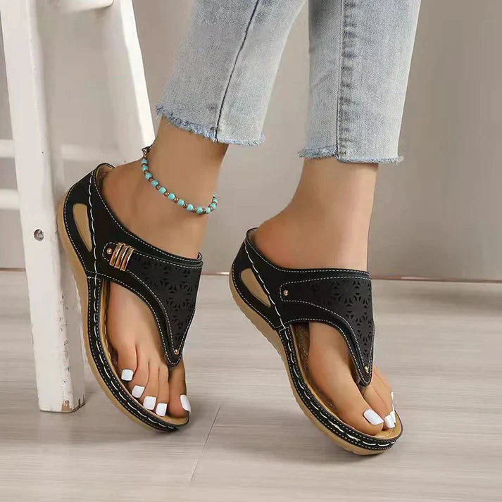 Drune | Orthopädische Sandalen für Damen