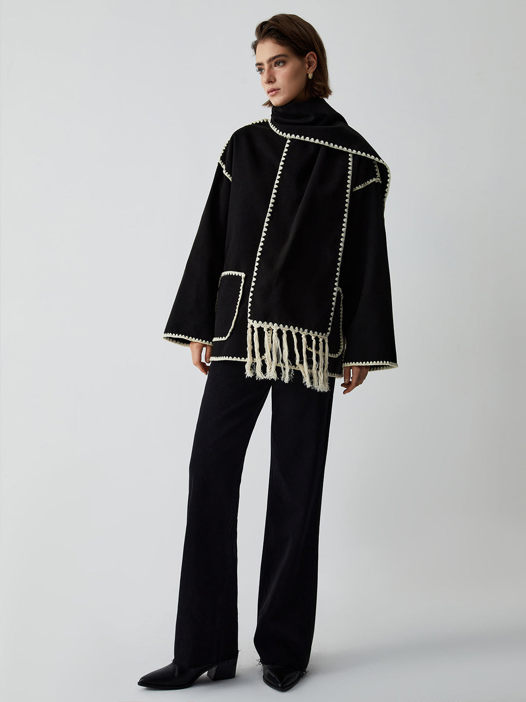 Drune | Damenjacke mit kontrastierenden Paspeln und eleganter Schal Alesha